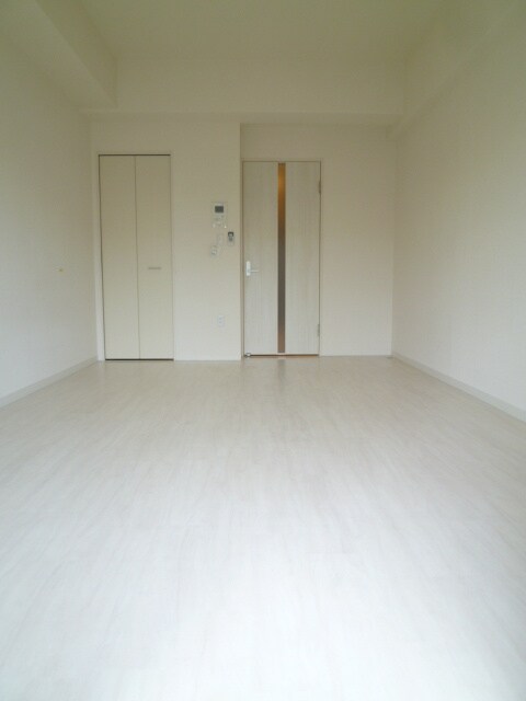 物件内観写真8　(内観写真)