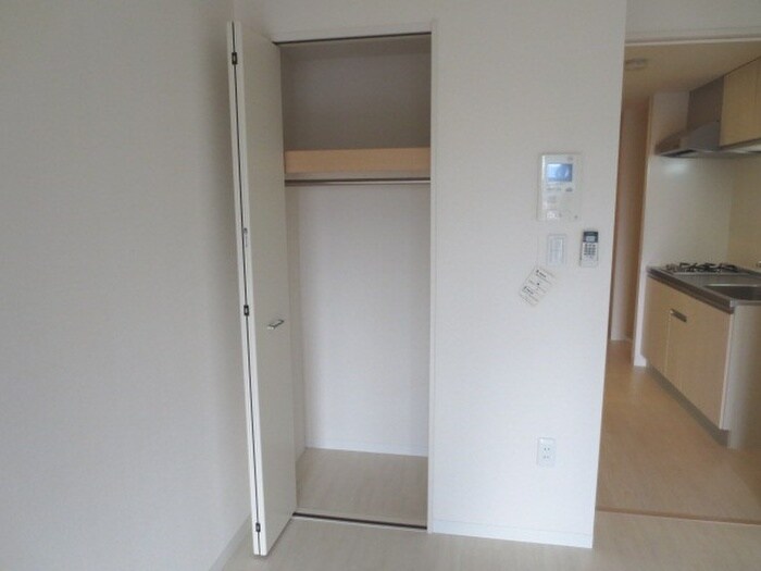 物件内観写真13　(収納)