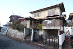 城陽市久世上大谷103-12貸家外観写真
