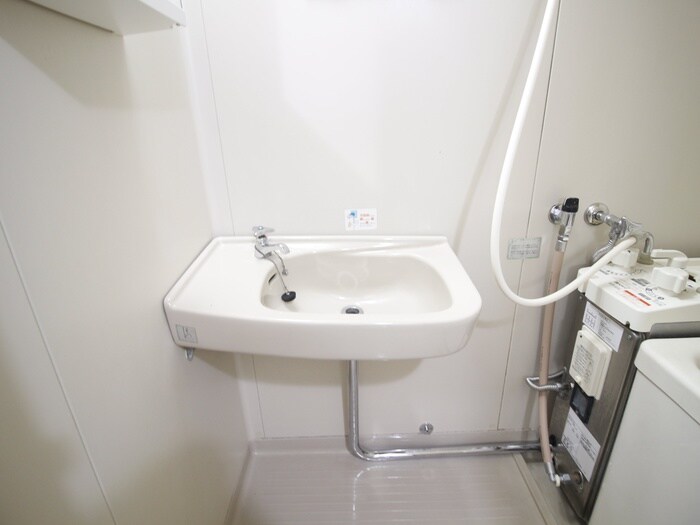 物件内観写真12　(洗面)