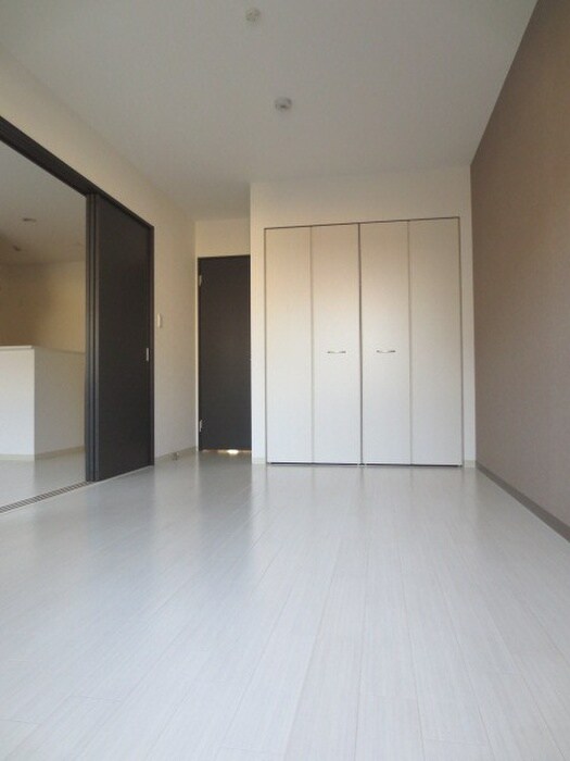 物件内観写真15　(居室)