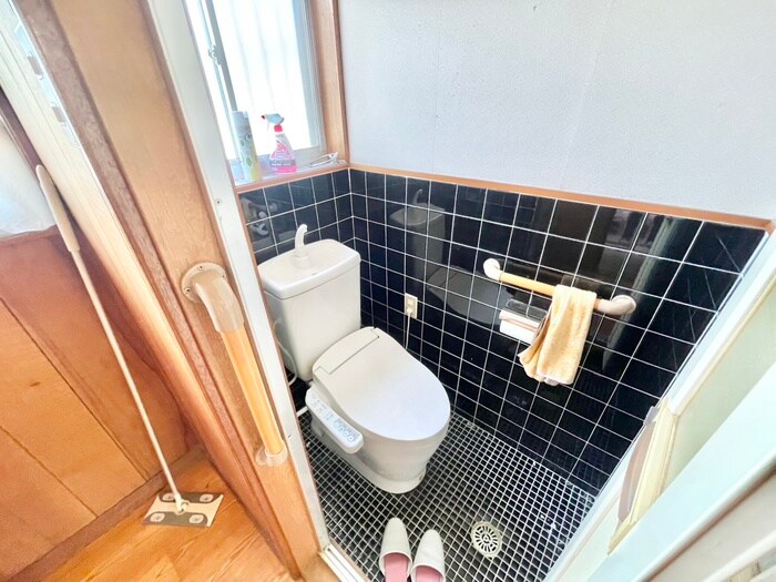 物件内観写真9　(トイレ)