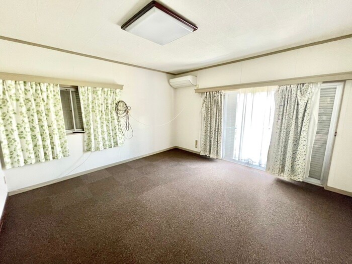 物件内観写真16　(居室)