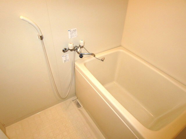 物件内観写真12　(バス／シャワールーム等)