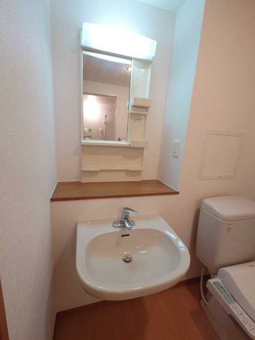 物件内観写真15　(洗面)