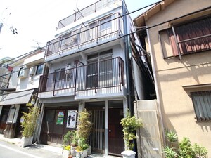 小西マンション外観写真