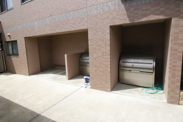 物件外観写真6　(建物設備)