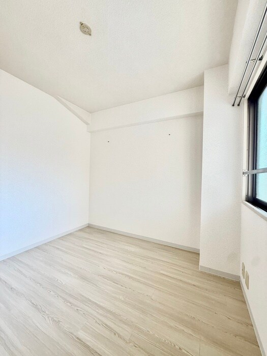 物件内観写真13　(居室)