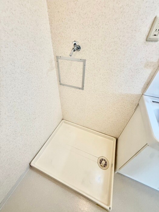 物件内観写真19　(洗濯機置場)