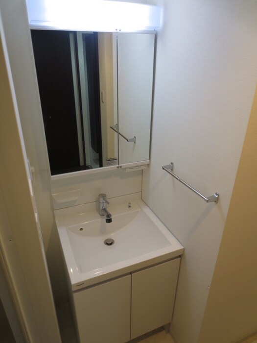 物件内観写真12　(洗面)