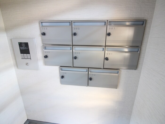 物件外観写真4　(建物設備)