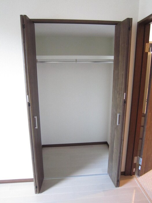 物件内観写真11　(収納)