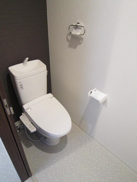 物件内観写真15　(トイレ)