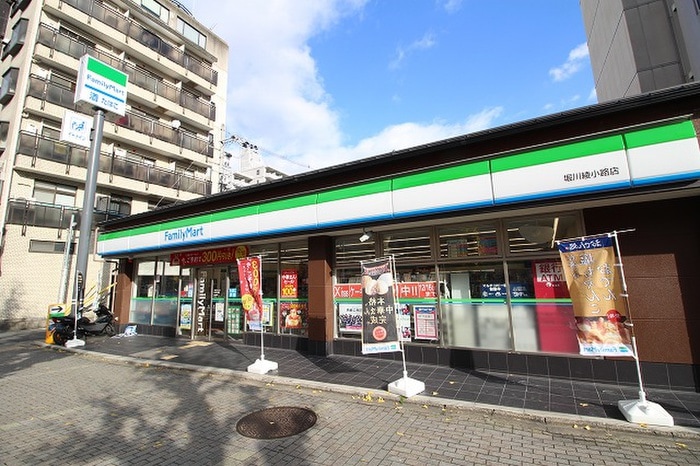 ファミリーマート堀川綾小路店