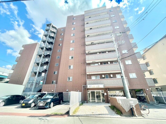 物件外観写真2　(外観写真)