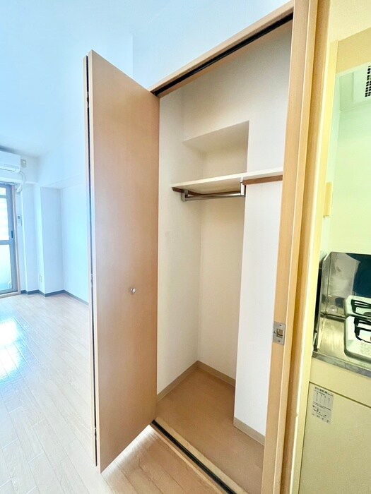 物件内観写真22　(収納)