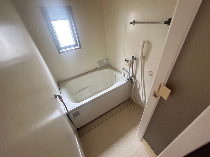 物件内観写真10　(バス／シャワールーム等)