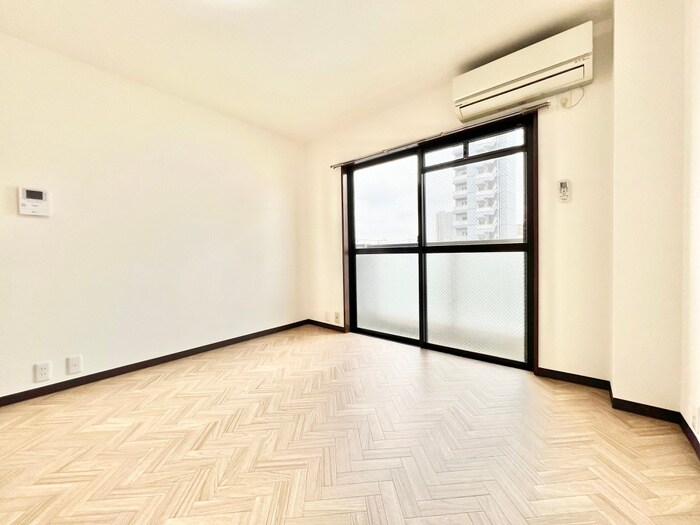 物件内観写真8　(内観写真)