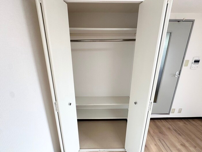 物件内観写真13　(収納)
