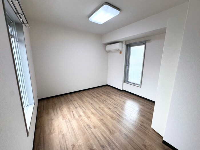 物件内観写真16　(居室)