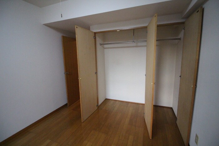 物件内観写真10　(収納)