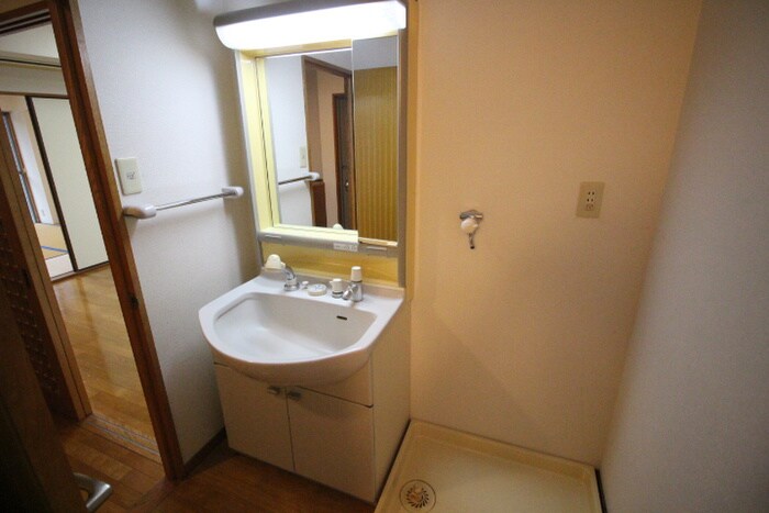 物件内観写真13　(洗面)