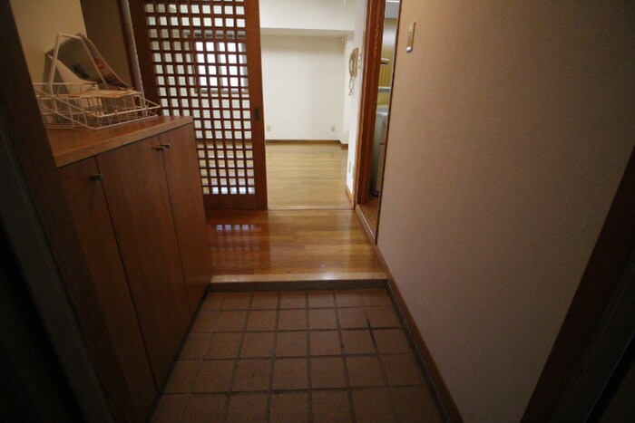 物件内観写真17　(廊下)