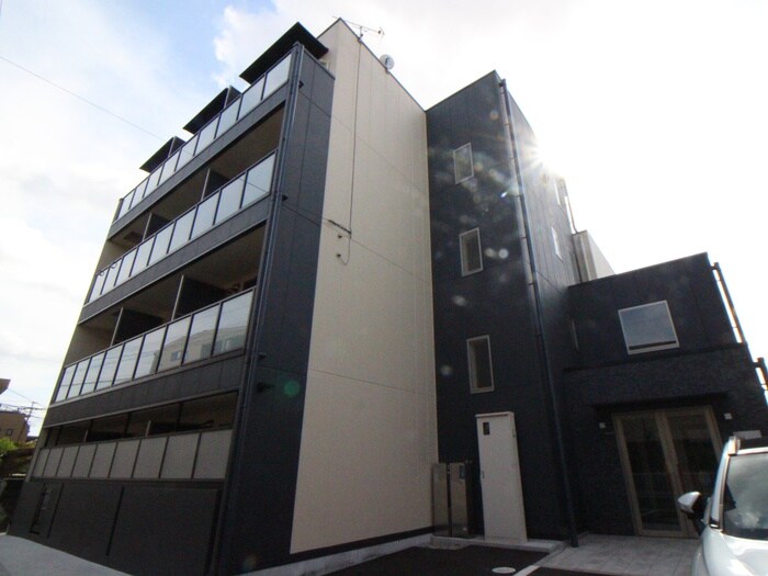 物件外観写真2　(外観写真)