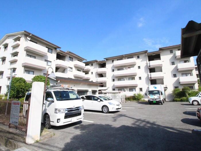 物件外観写真1　(建物設備)