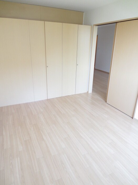 物件内観写真11　(居室)