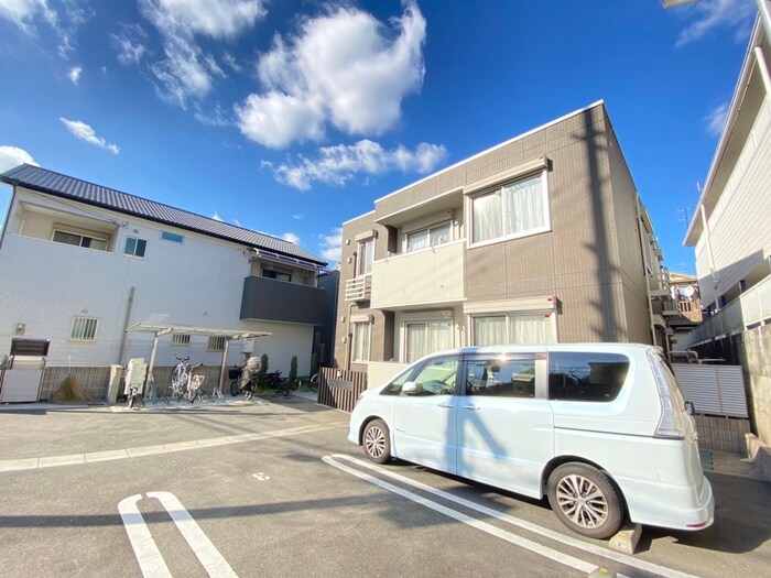 物件外観写真1　(外観写真)