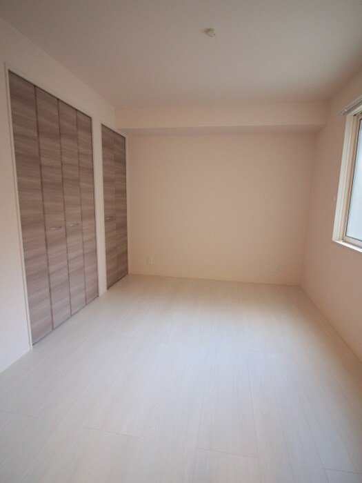 物件内観写真13　(居室)