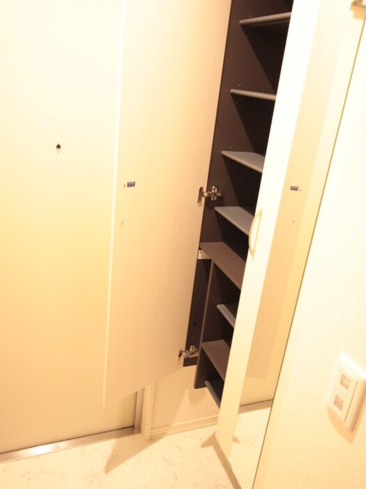 物件内観写真22　(靴箱)