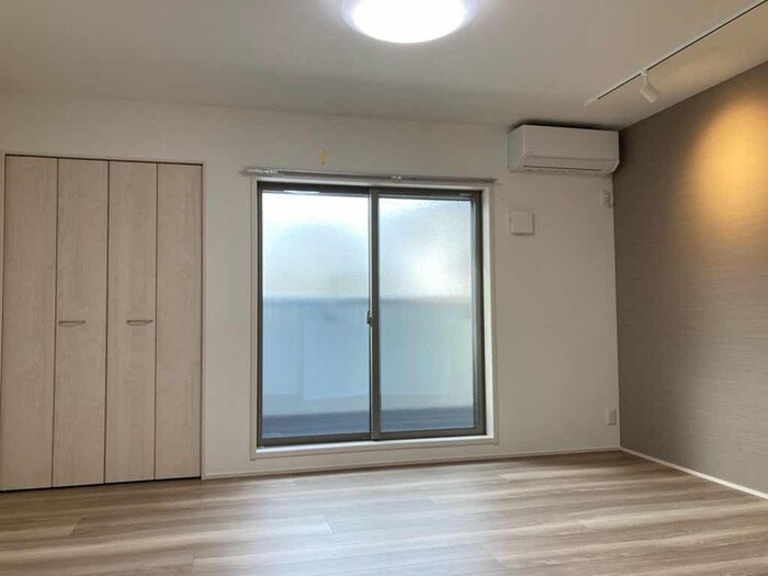 物件内観写真6　(居室)