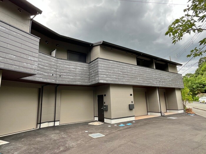 物件外観写真3　(外観写真)