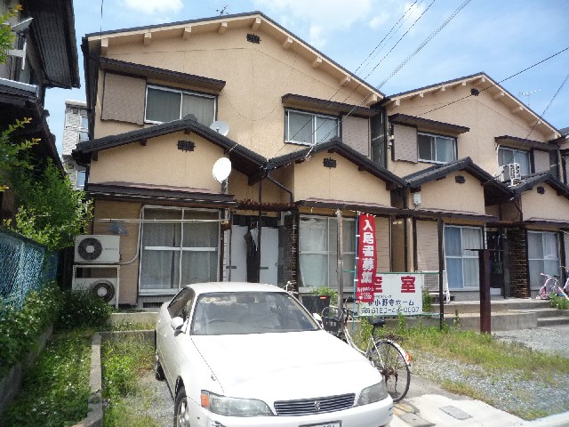 上田連棟貸家