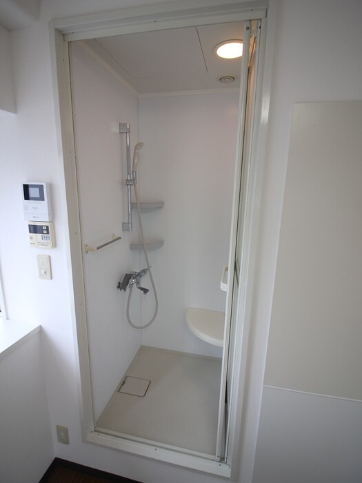 物件内観写真11　(バス／シャワールーム等)