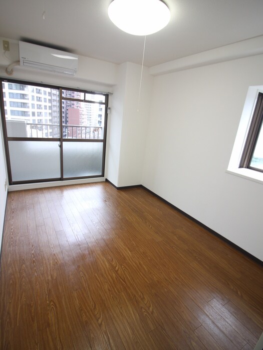 物件内観写真19　(居室)