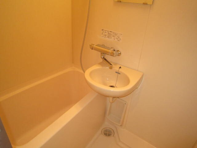 物件内観写真13　(洗面)