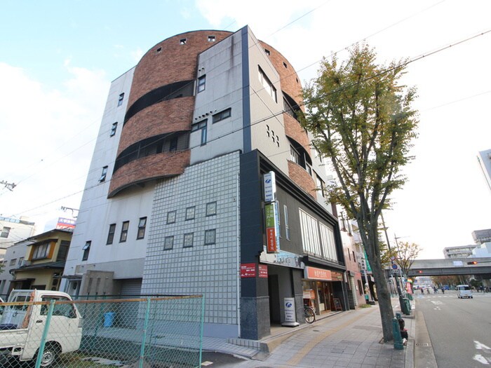 物件外観写真5　(外観写真)