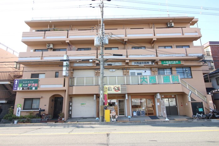 物件外観写真3　(外観写真)