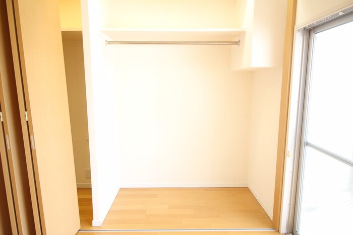 物件内観写真16　(収納)