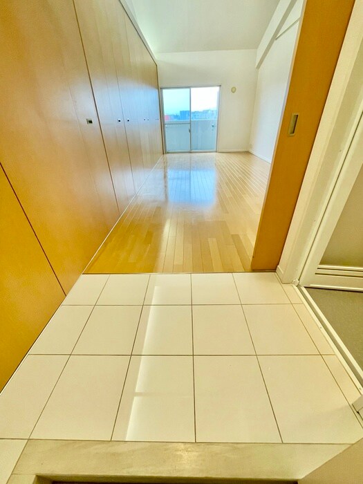 物件内観写真20　(廊下)