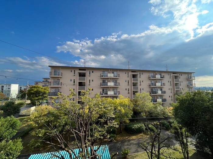 物件内観写真22　(室内からの展望)