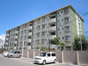カ－サ４０外観写真