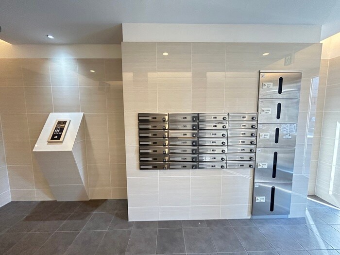 物件外観写真4　(建物設備)