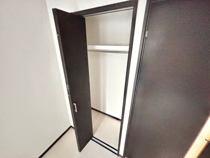 物件内観写真13　(収納)