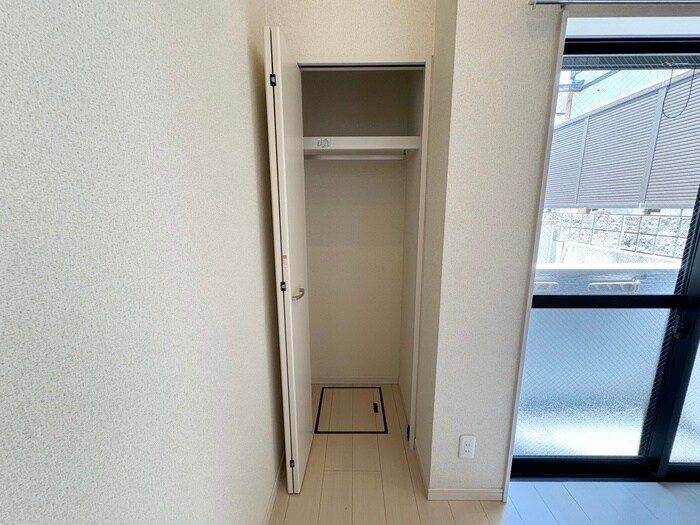 物件内観写真18　(収納)