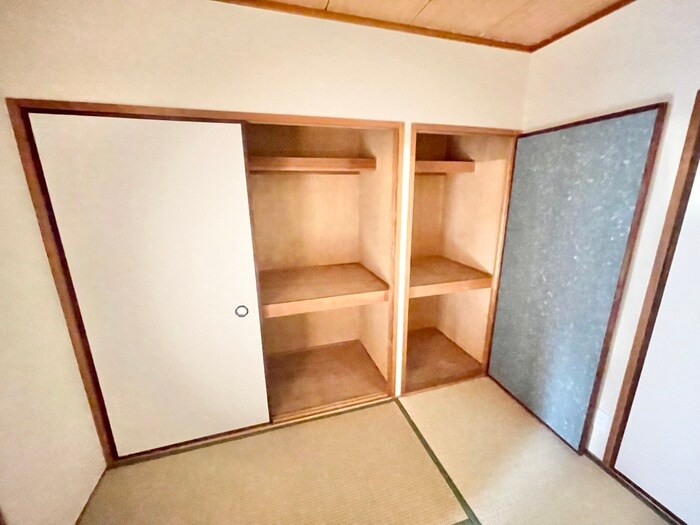 物件内観写真13　(収納)