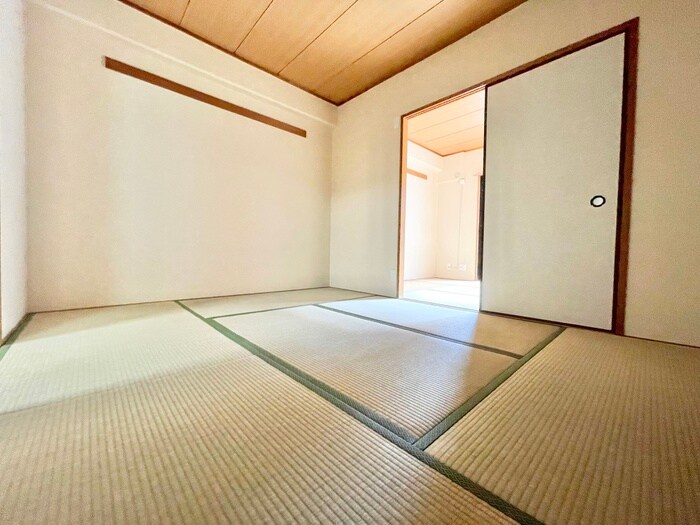 物件内観写真21　(居室)